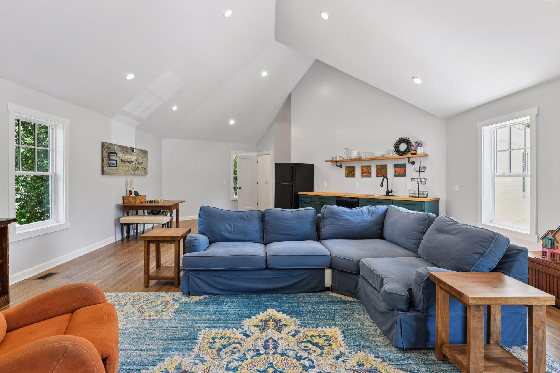 15710 Minnetonka Boulevard