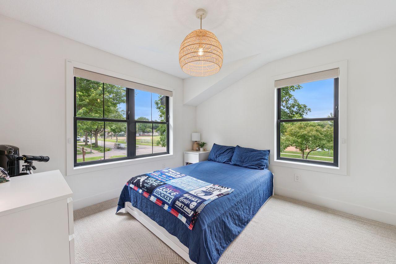 1192 Edgcumbe Road