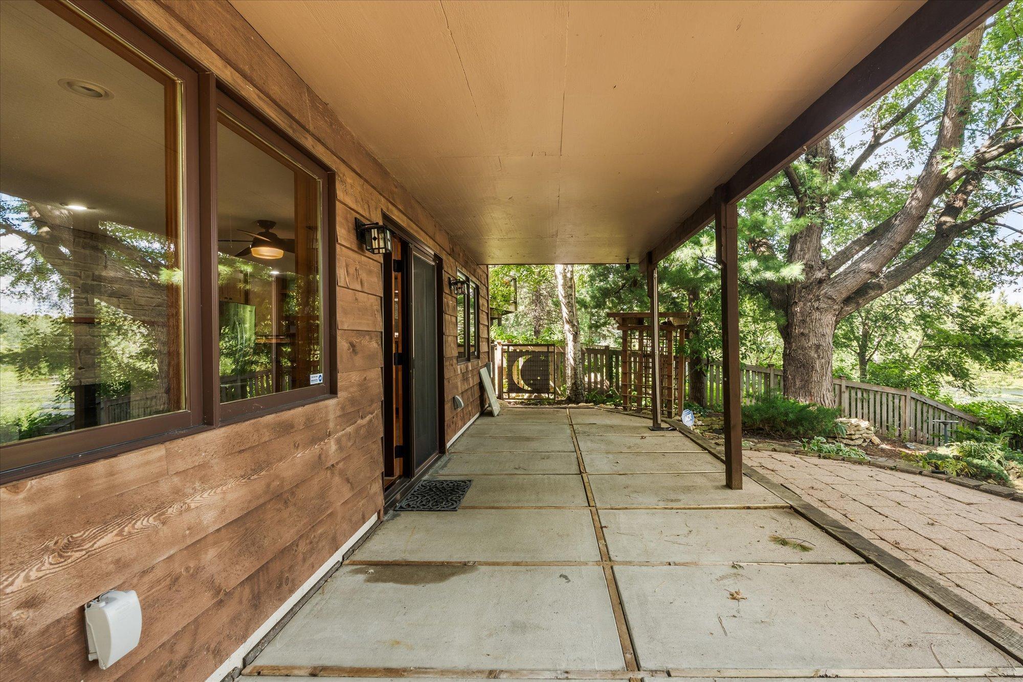 420 McCarrons Boulevard S