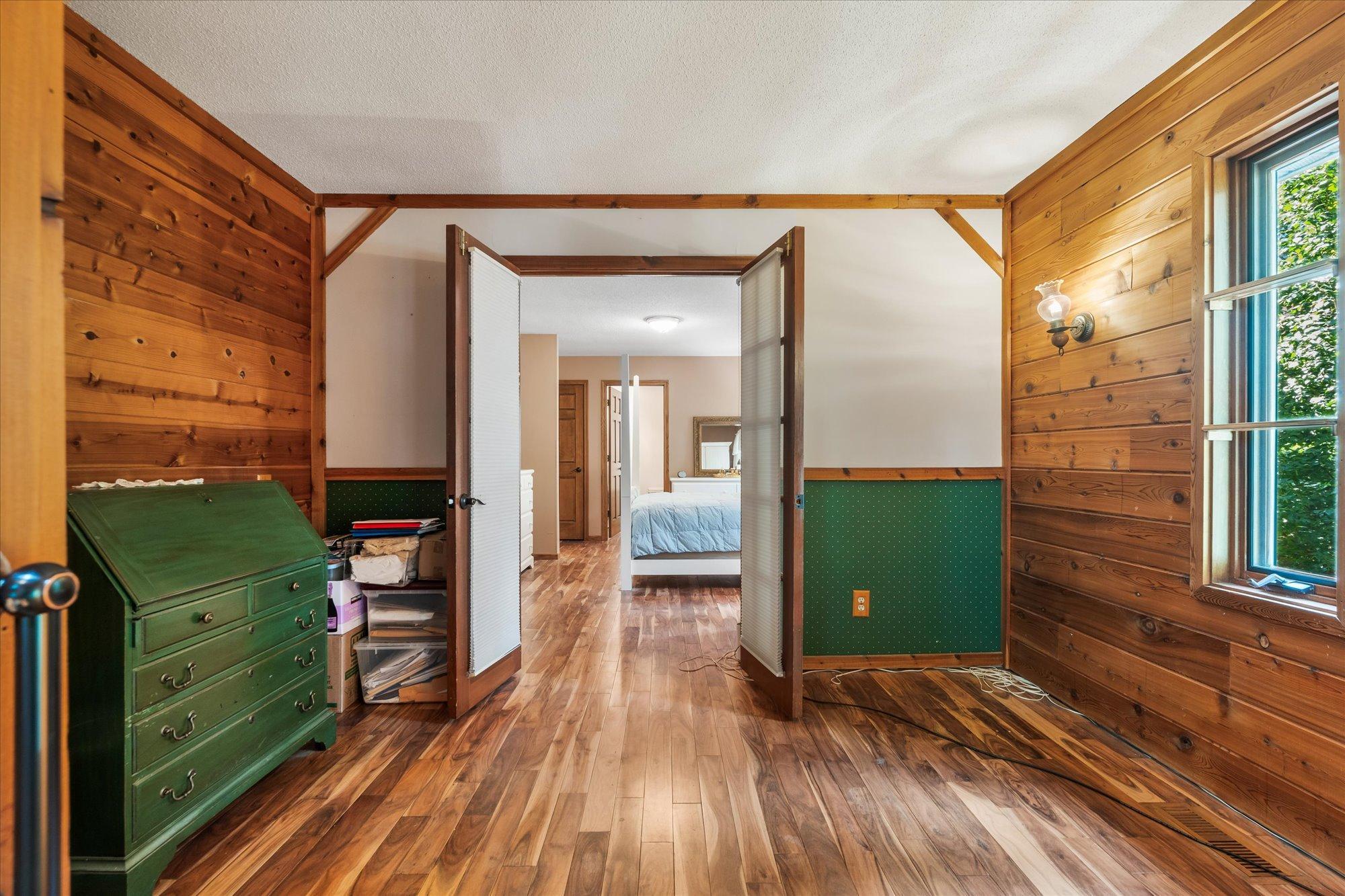 420 McCarrons Boulevard S