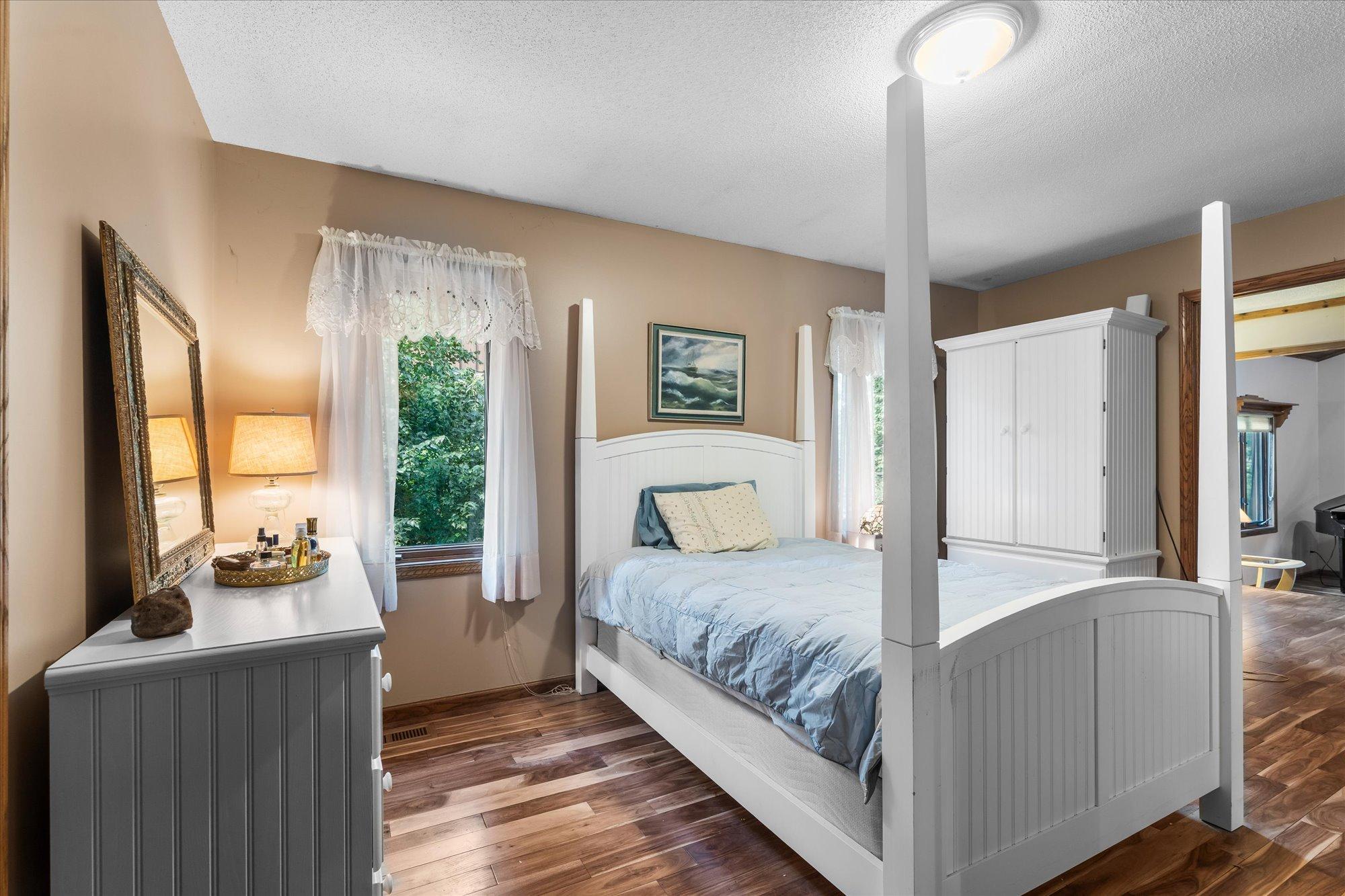 420 McCarrons Boulevard S