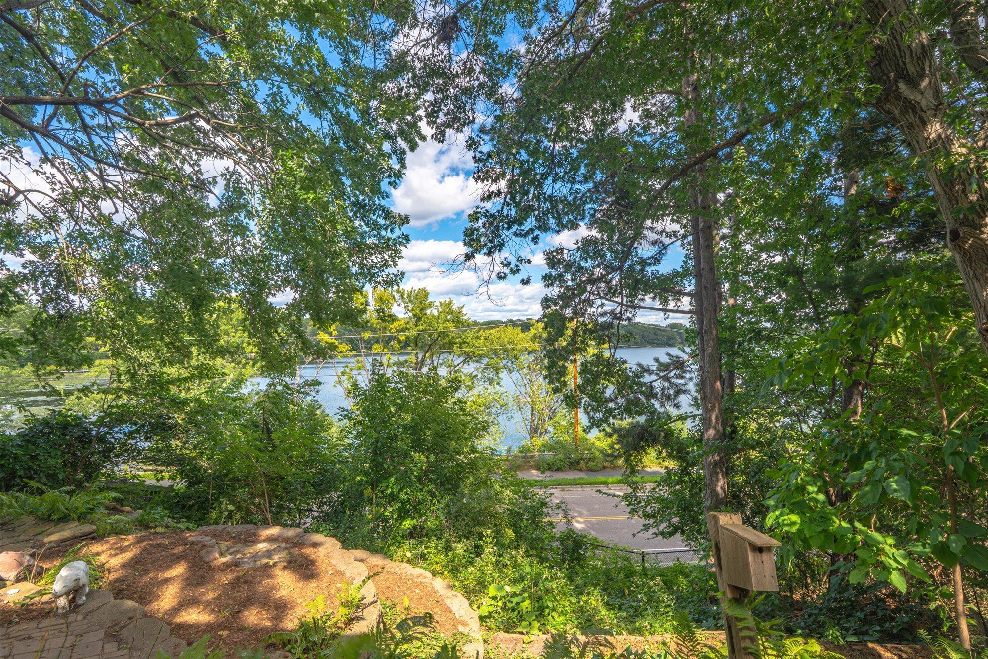 420 McCarrons Boulevard S