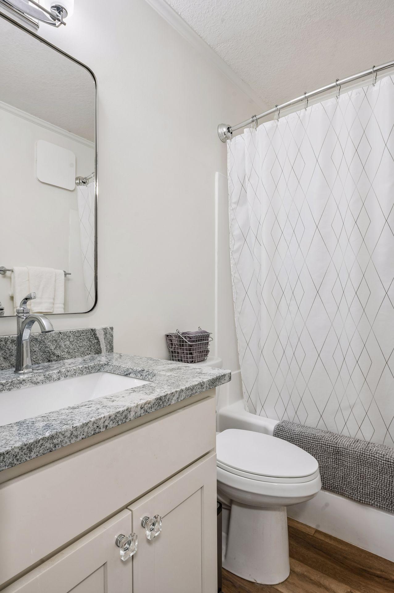 1200 Nicollet Mall Unit: 209