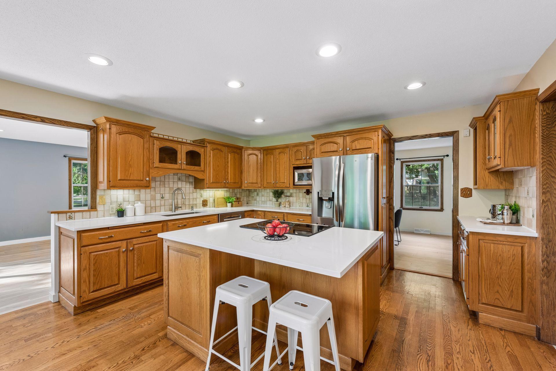 481 Desnoyer Avenue