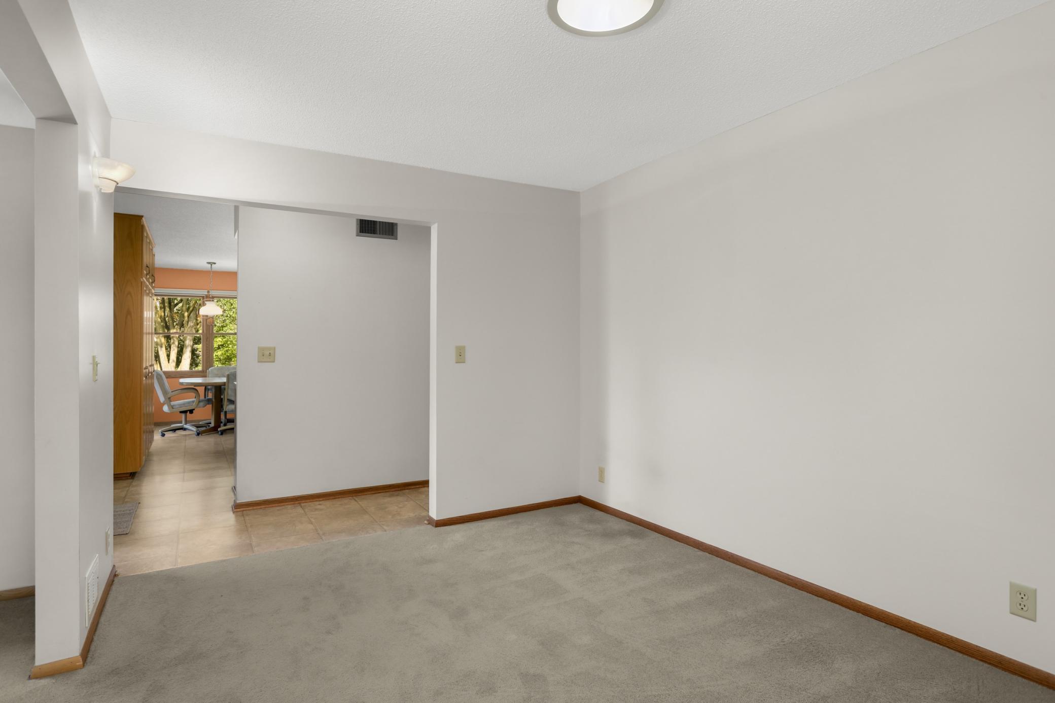 2878 Meadowlark Lane