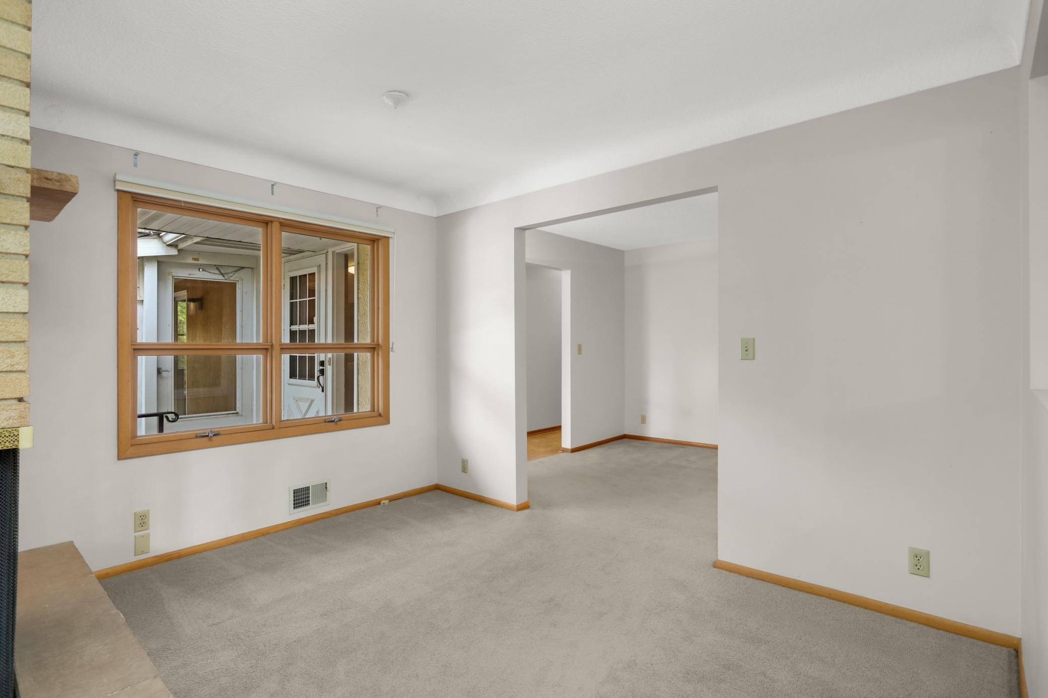 2878 Meadowlark Lane