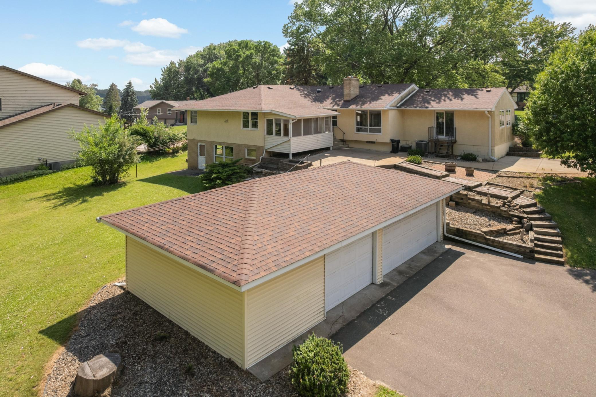 2878 Meadowlark Lane