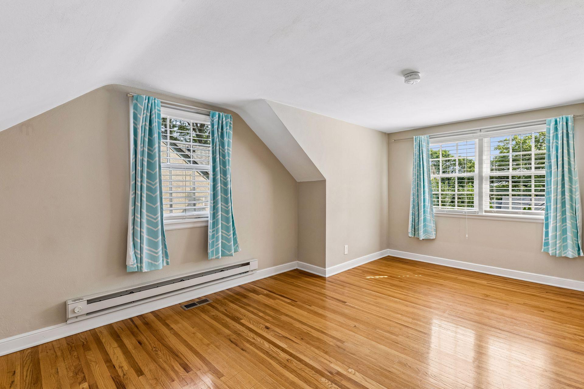 1970 Norfolk Avenue