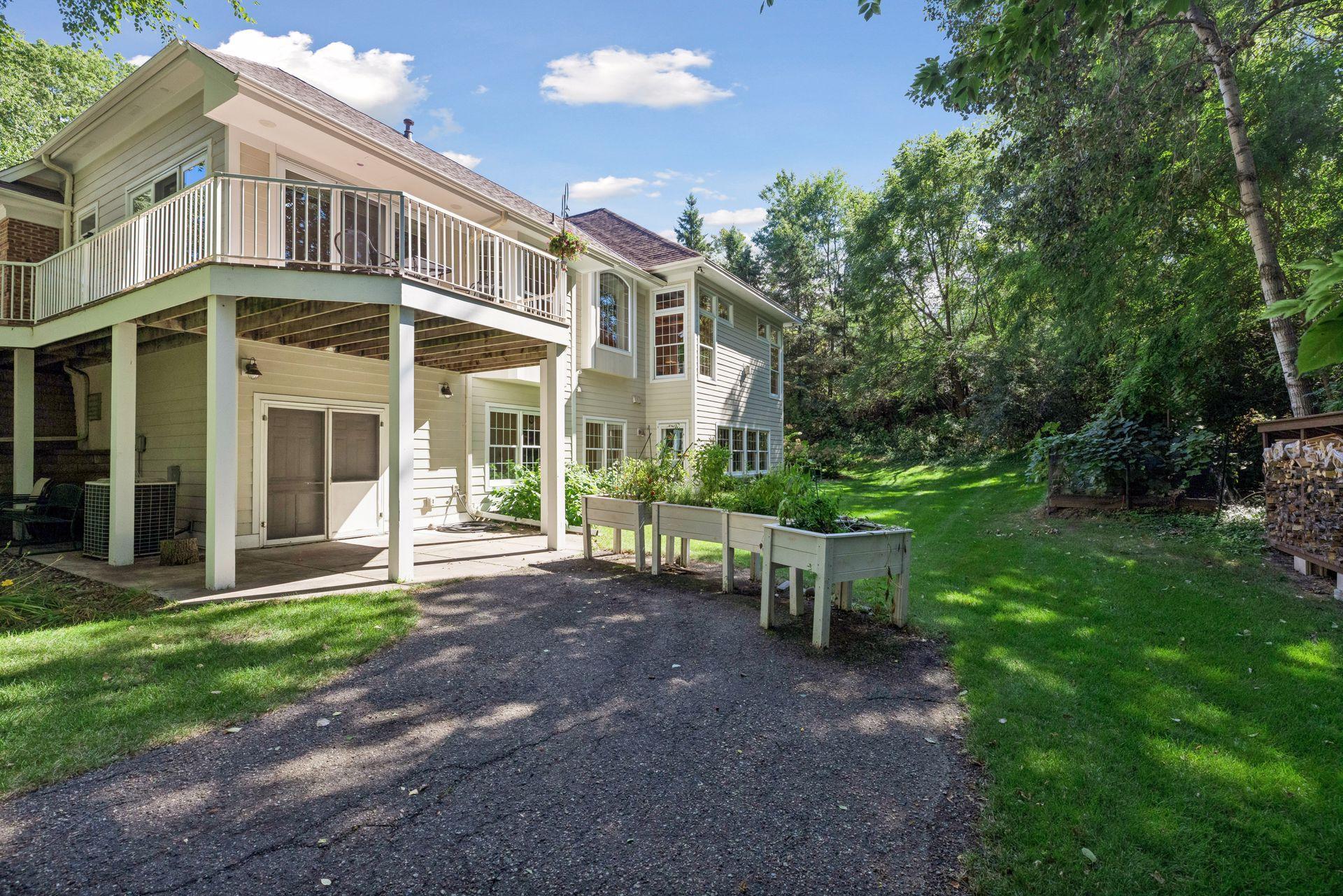 1959 Pine Ridge Drive