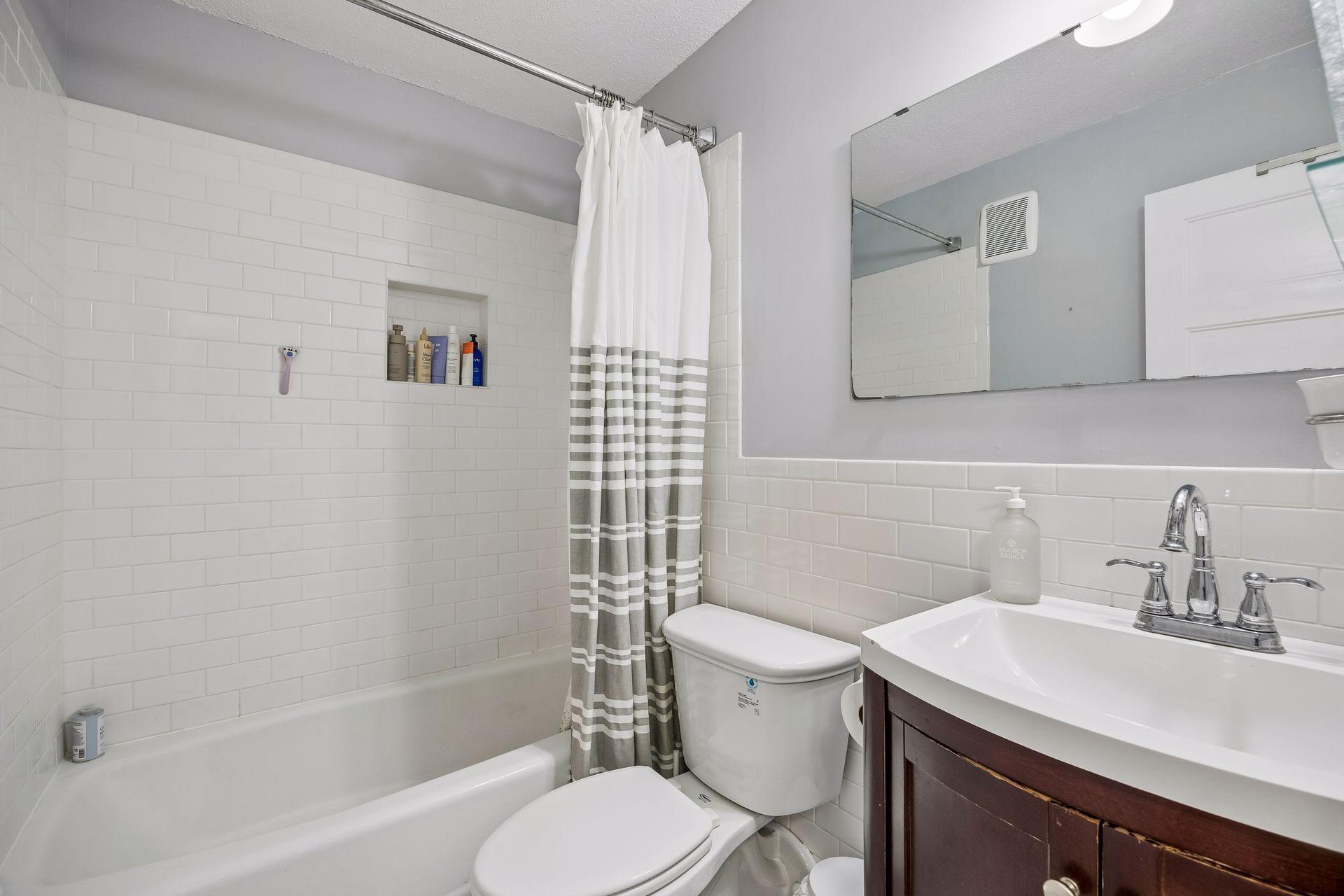 1200 Nicollet Mall Unit: 307