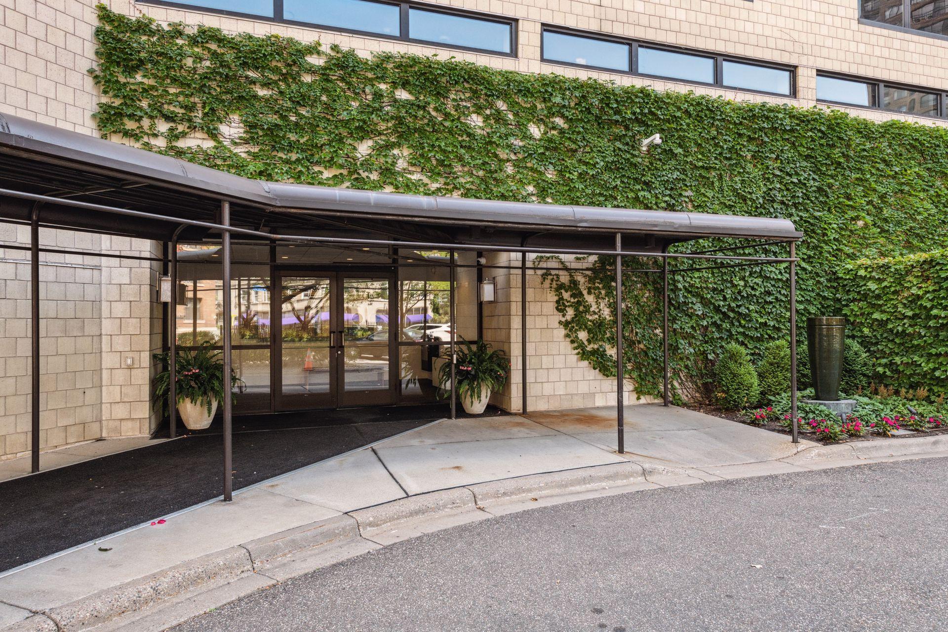 1200 Nicollet Mall Unit: 307