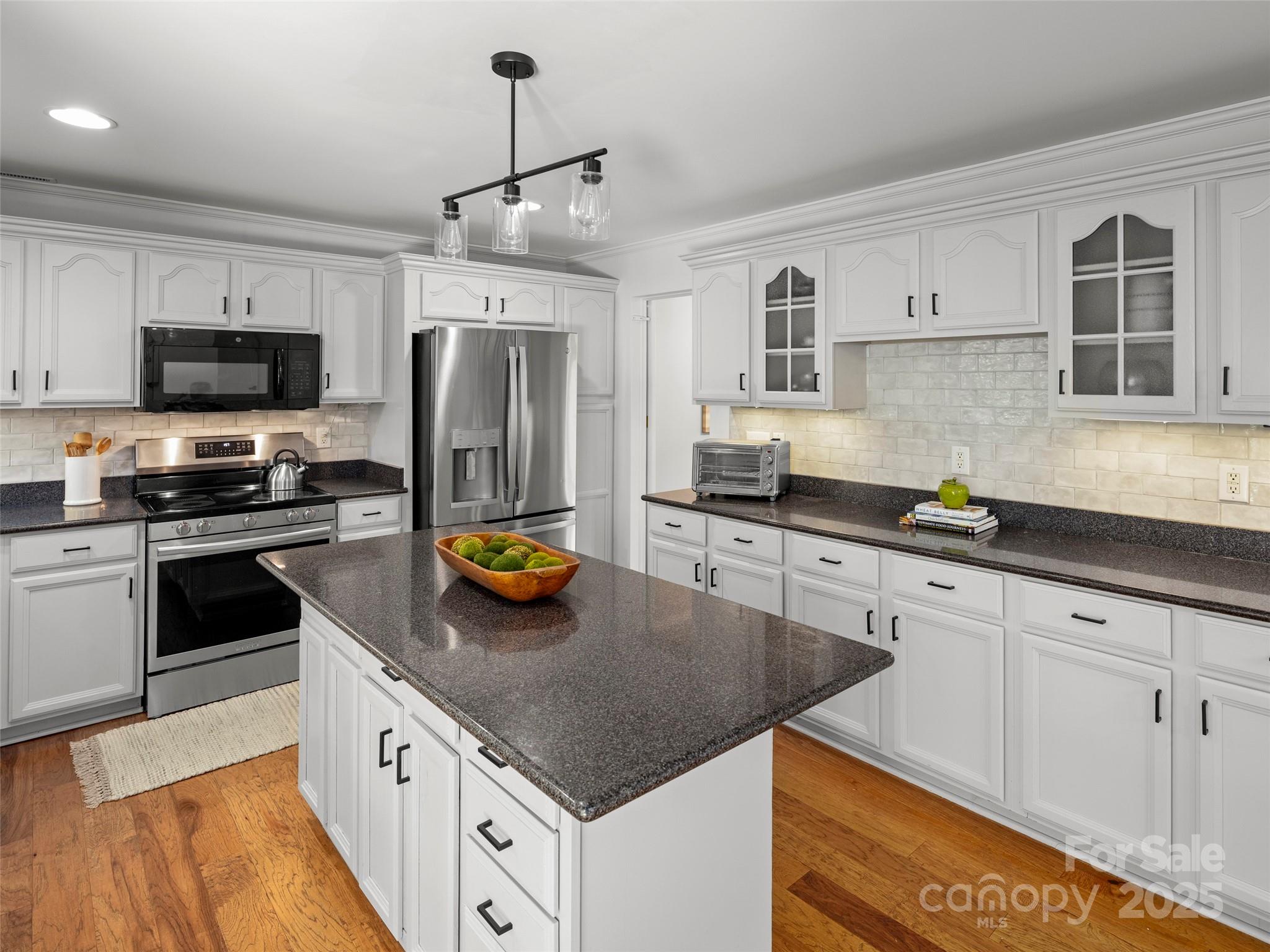 124 New Rockwood Road