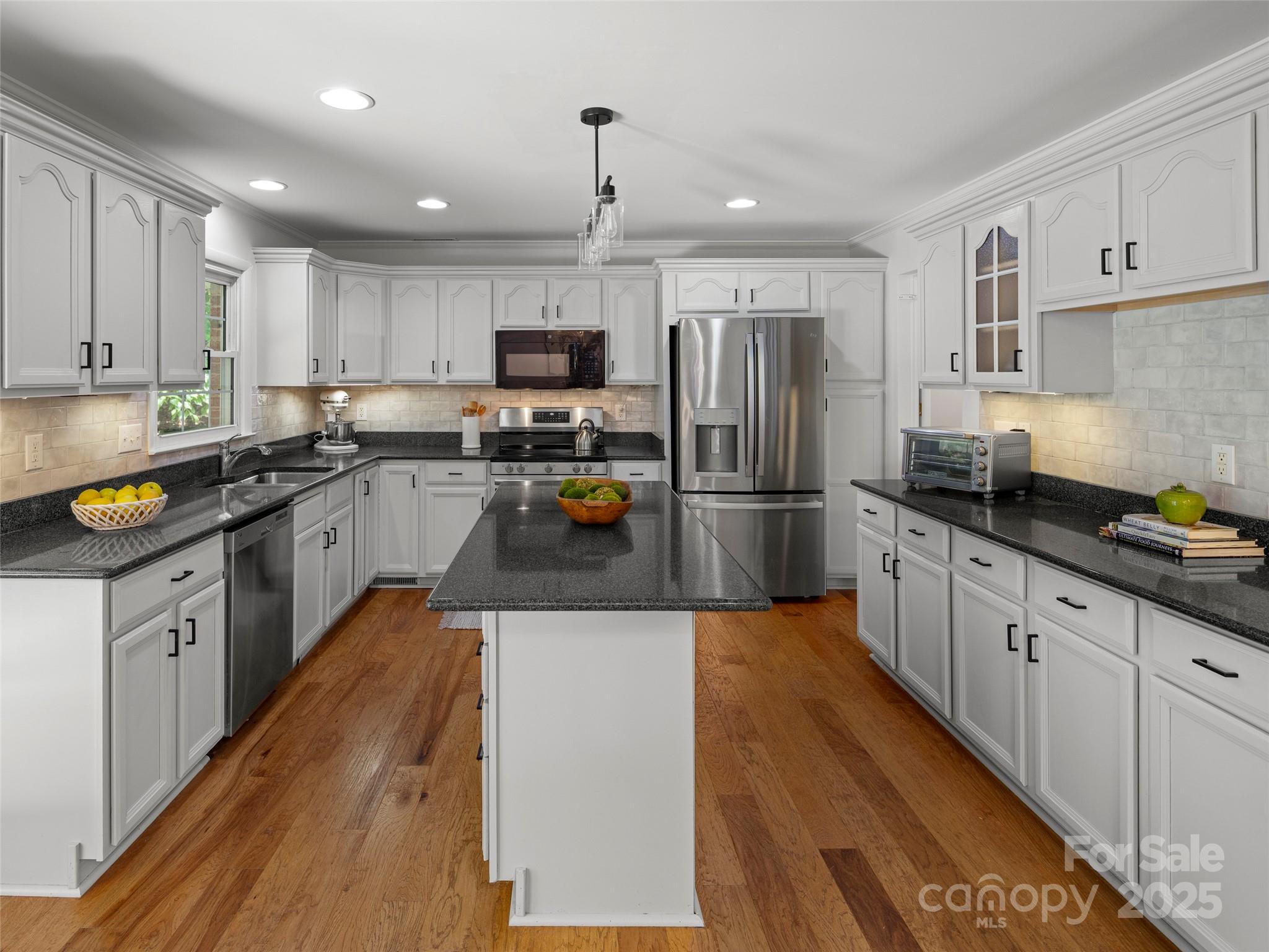 124 New Rockwood Road