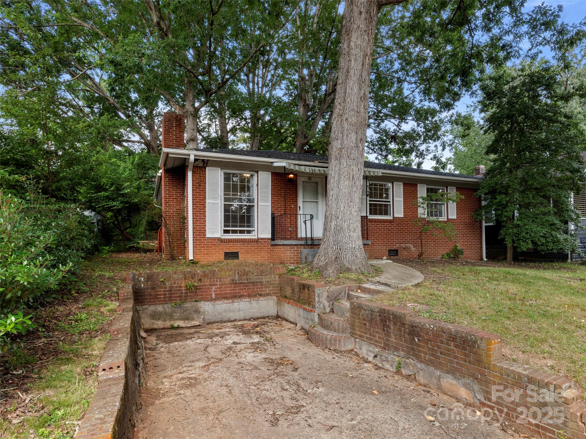 99 Nevada Avenue