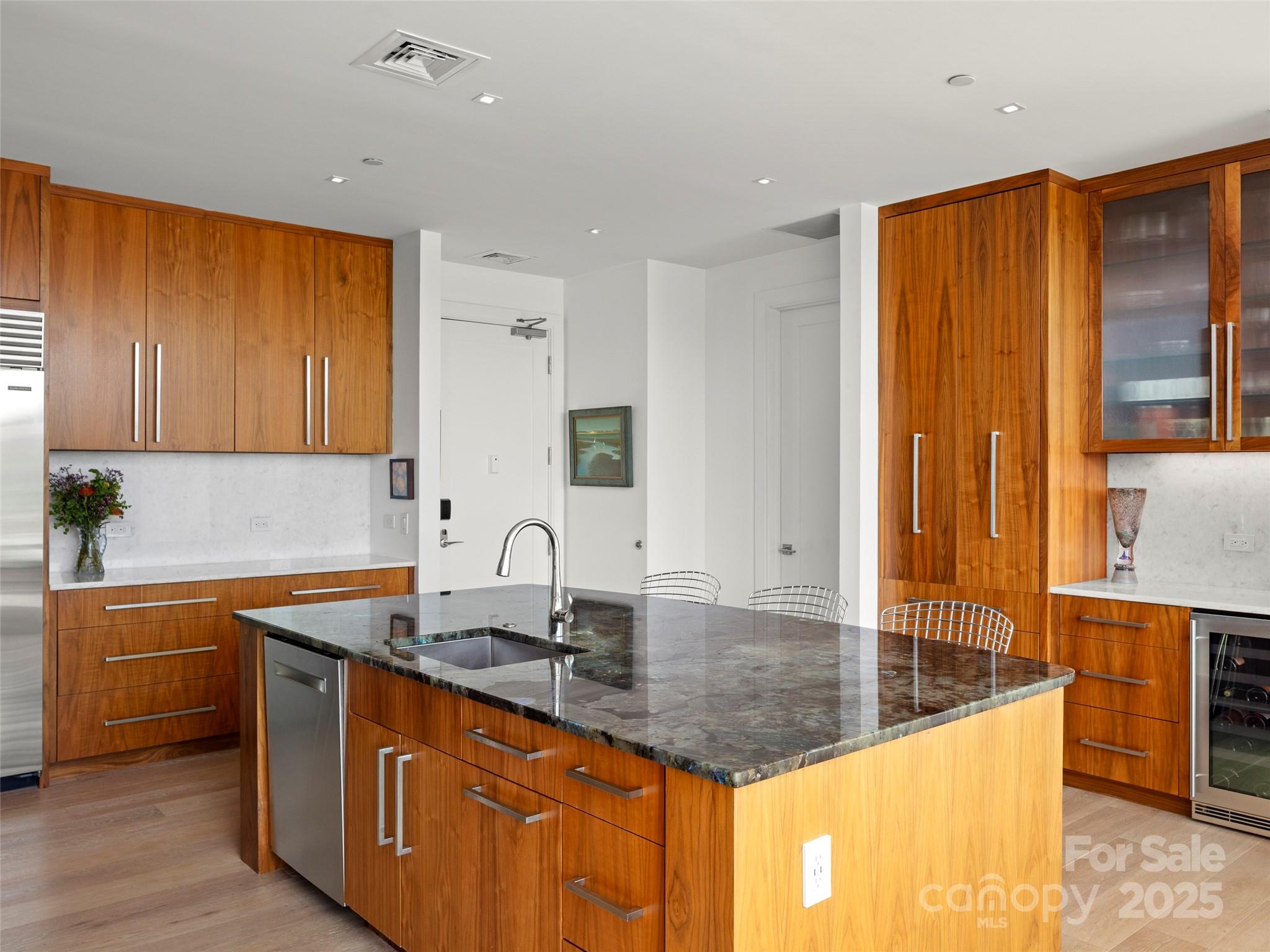 7 Patton Avenue Unit: 1503