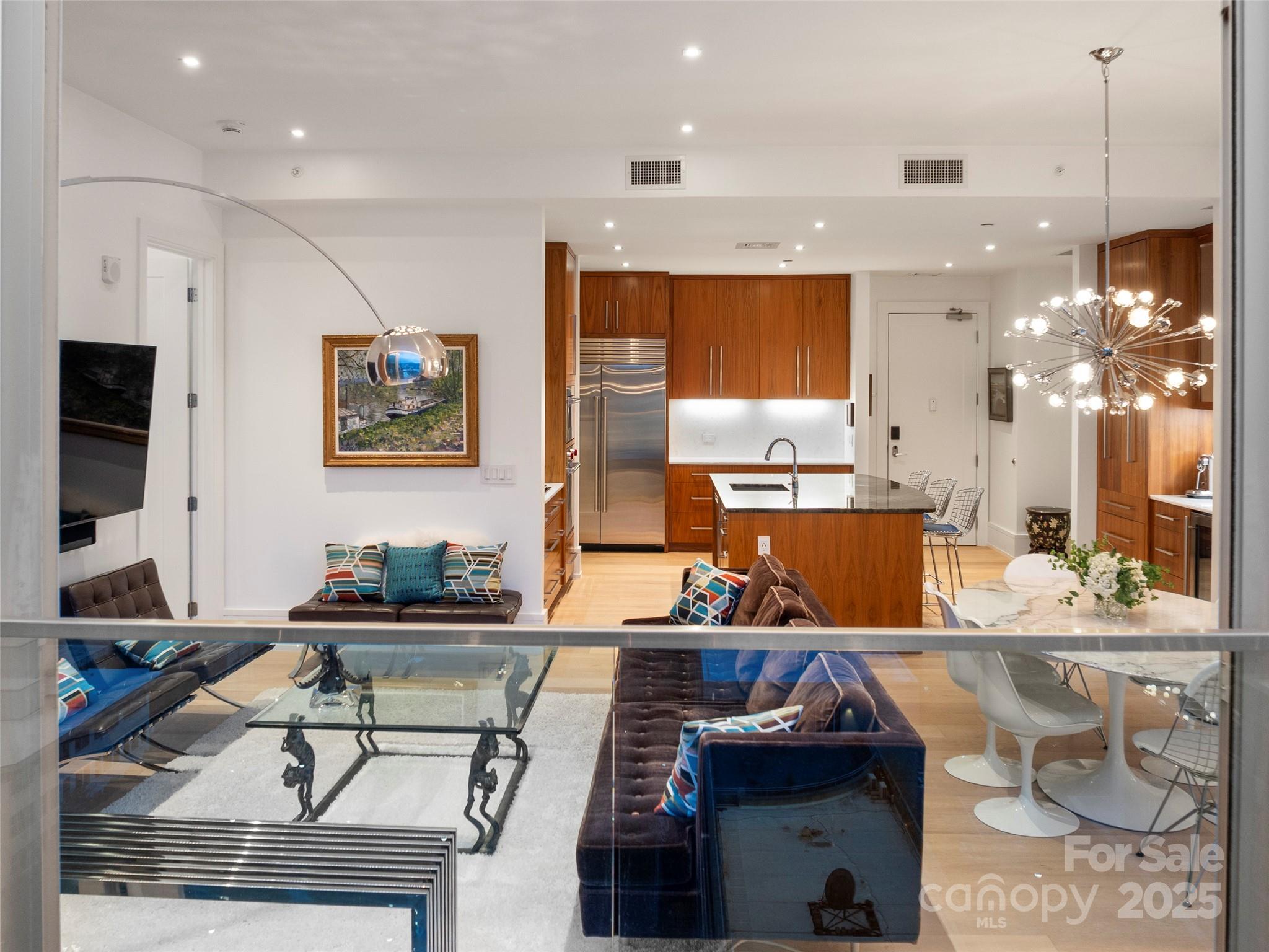 7 Patton Avenue Unit: 1503