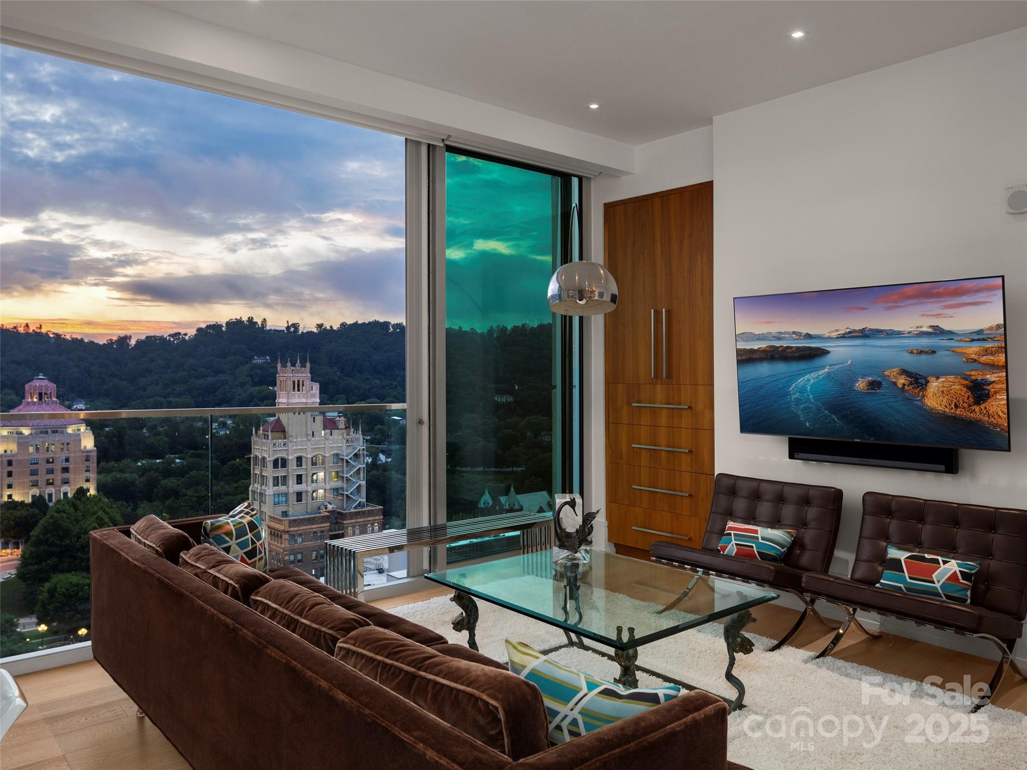 7 Patton Avenue Unit: 1503