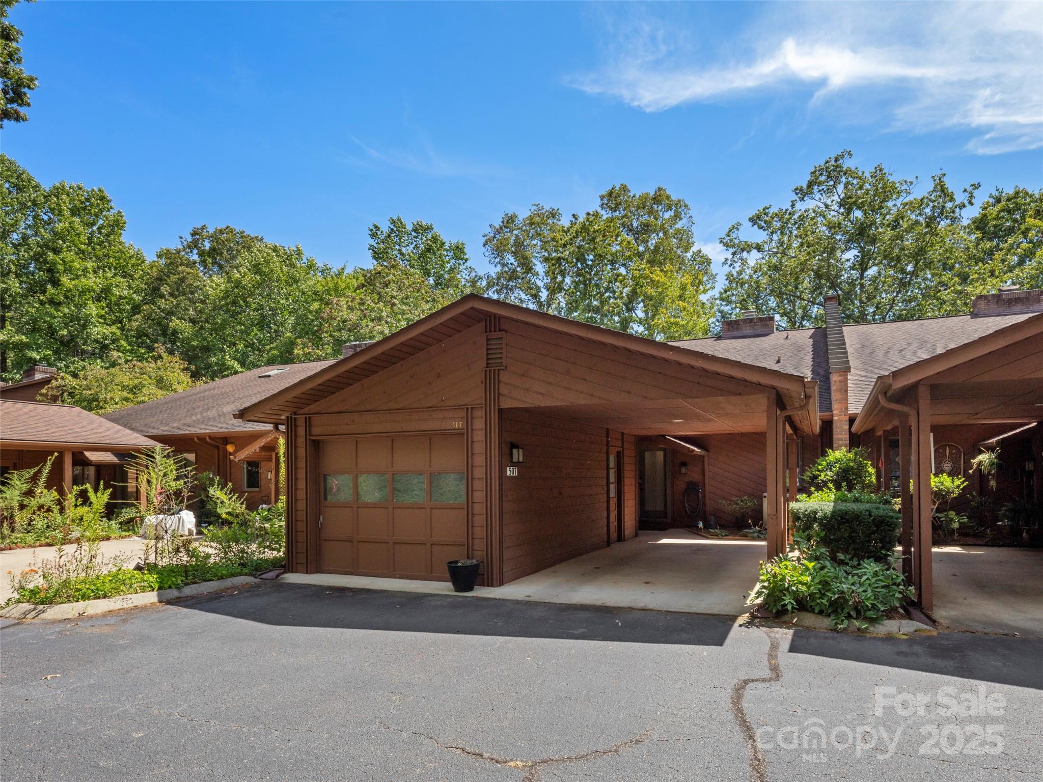 507 Woodfield Drive