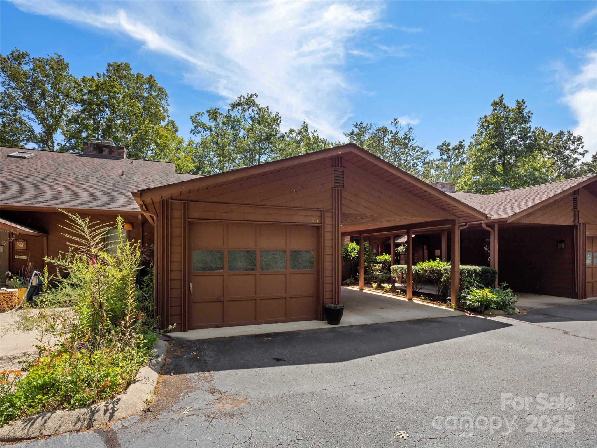 507 Woodfield Drive