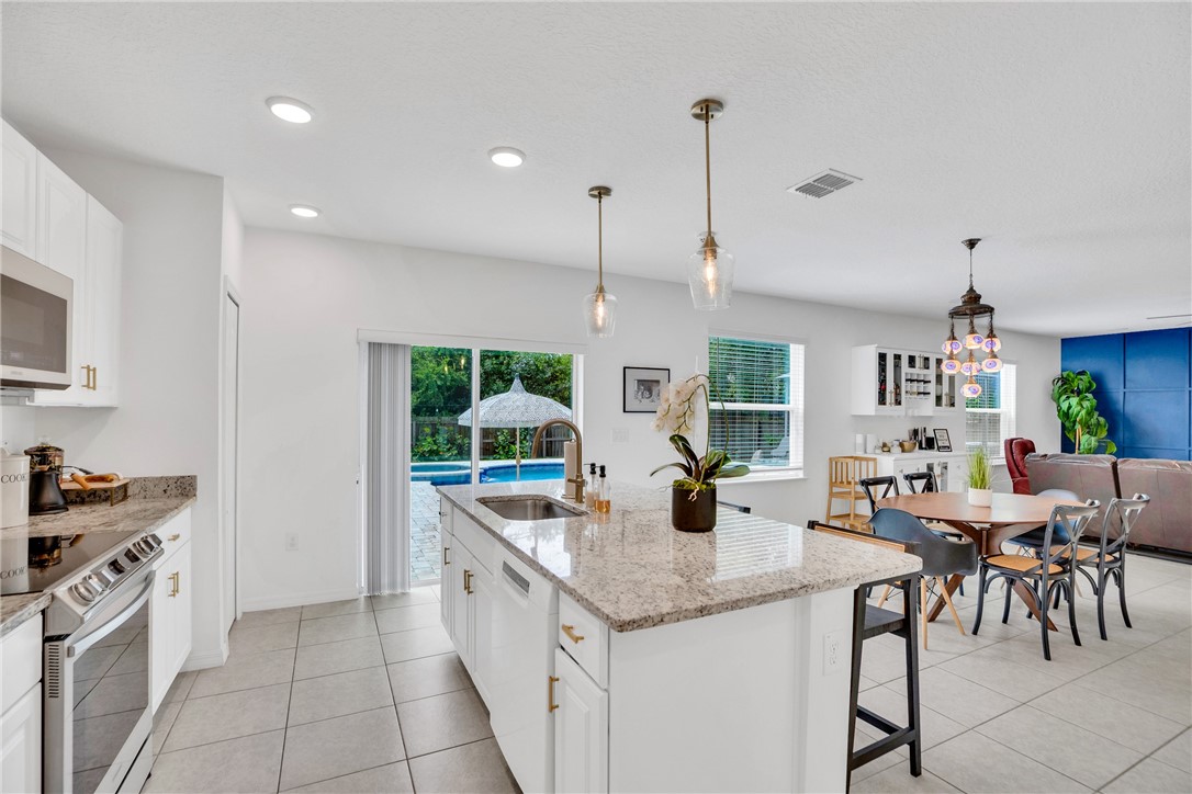 626 Breakwater Terrace