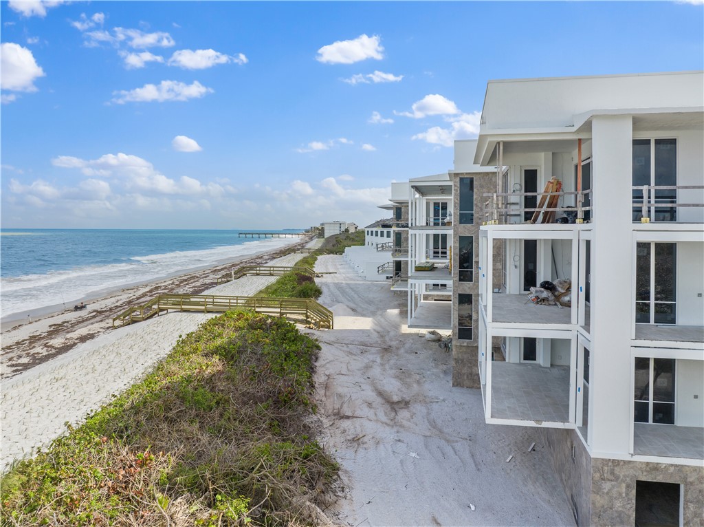 30 Indigo Vero Drive 301