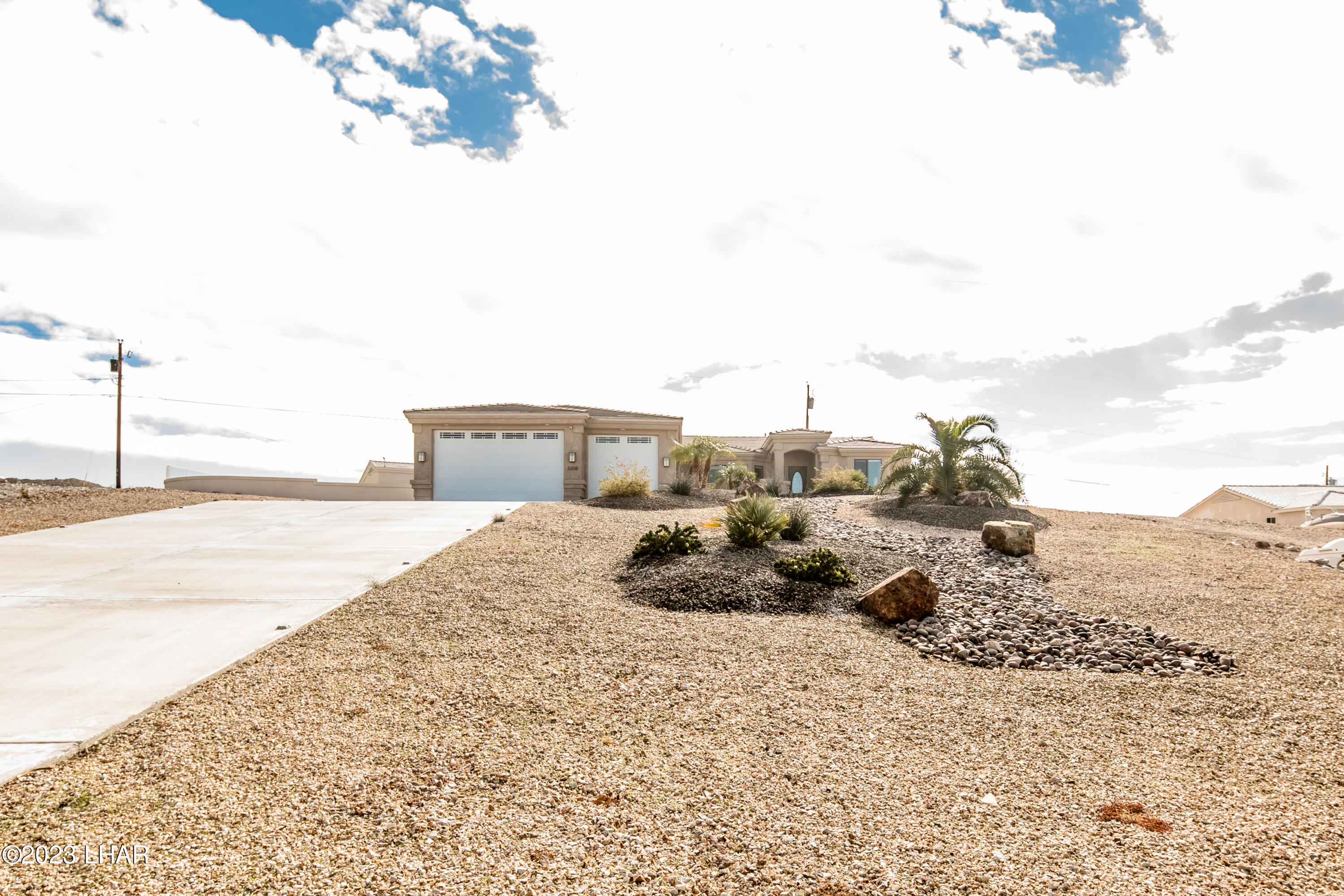 3208 Pioneer Dr