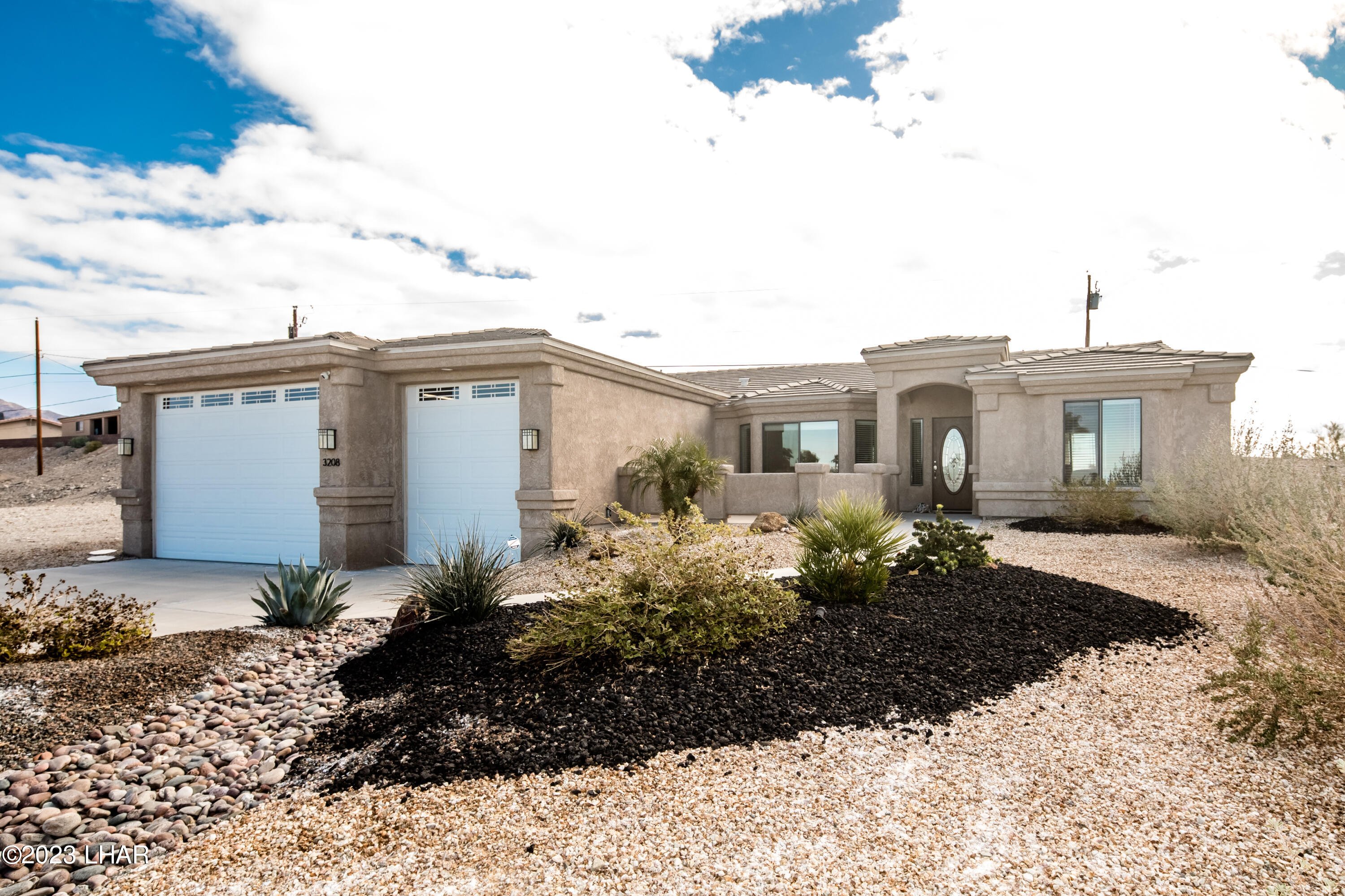 3208 Pioneer Dr