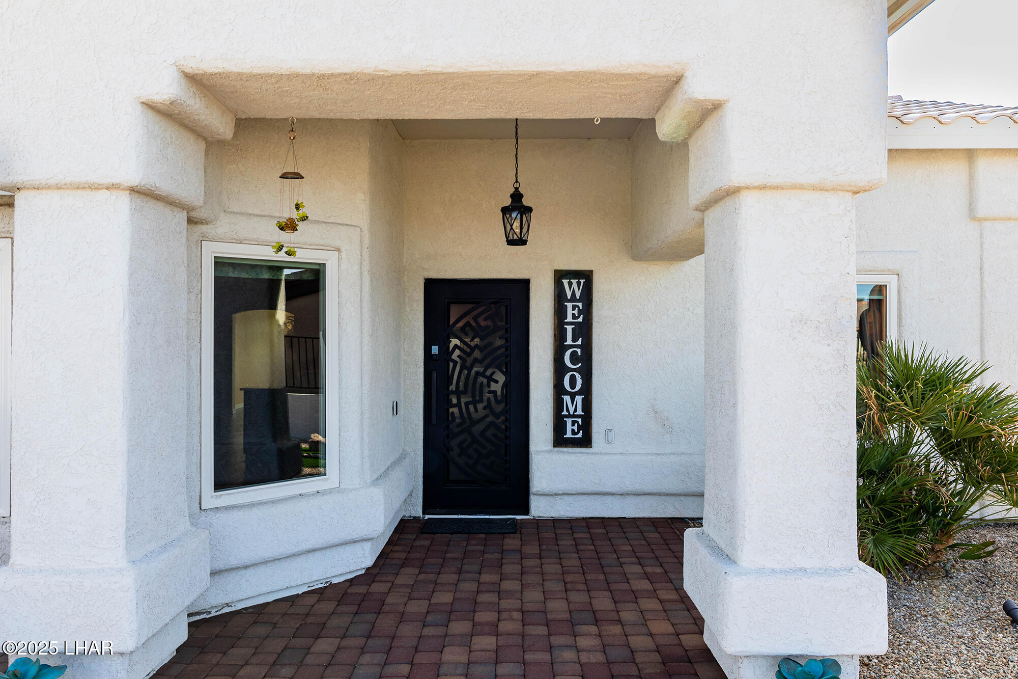 1660 Topaz Dr