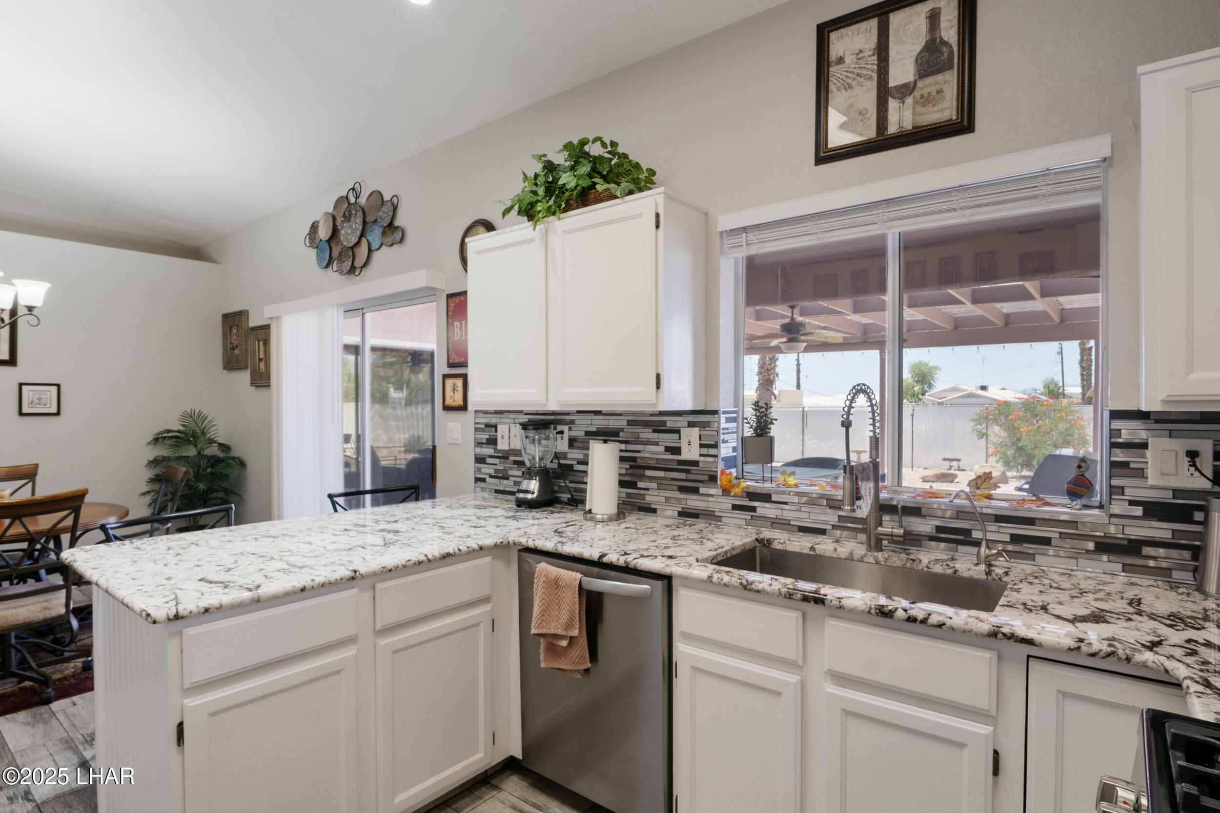 3431 Offshore Dr