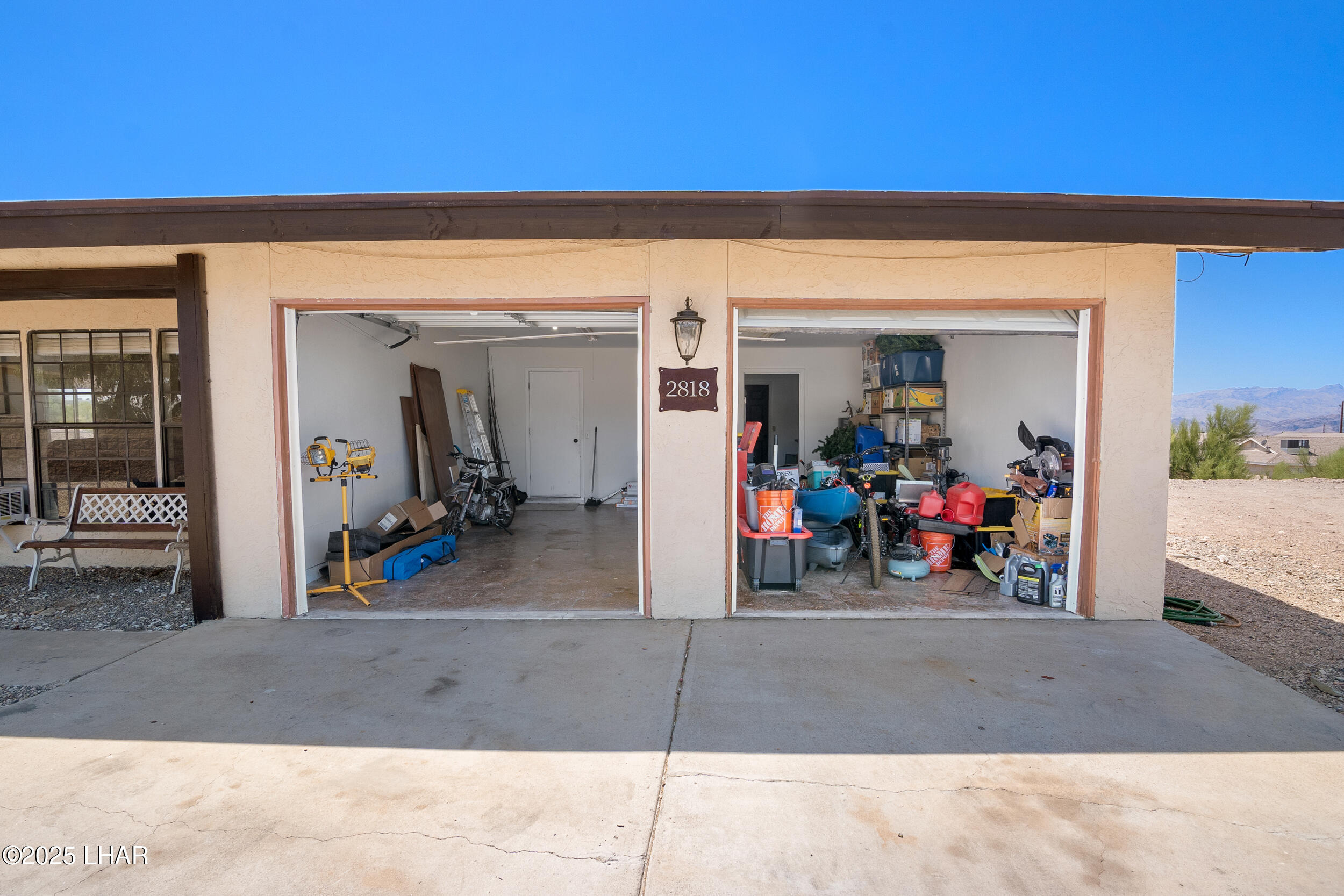 2818 Weekender Ln