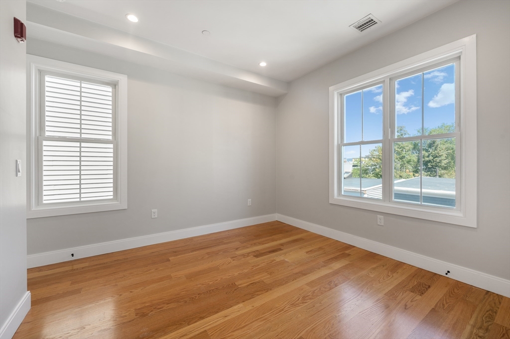 174 West Seventh # 3