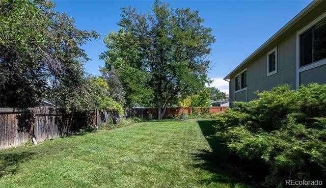 9581 W 75th Place