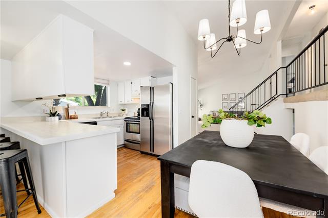 9581 W 75th Place