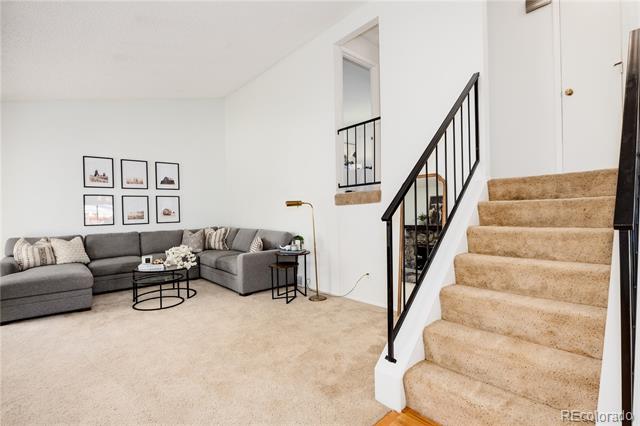 9581 W 75th Place