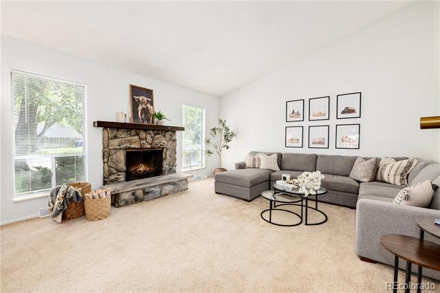 9581 W 75th Place