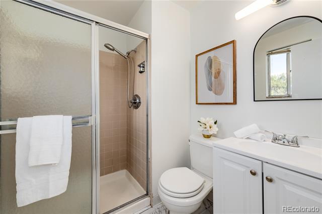 9581 W 75th Place