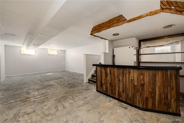 9581 W 75th Place