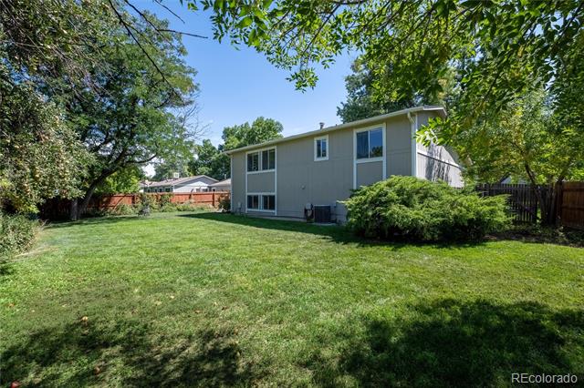 9581 W 75th Place
