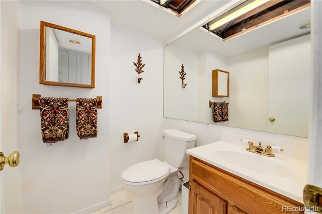 9581 W 75th Place