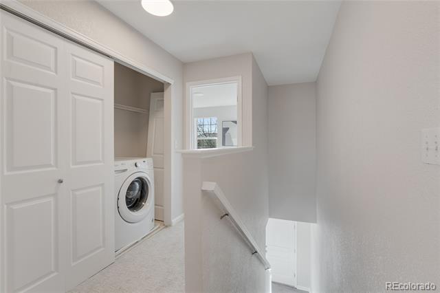 3927 W 118th Place