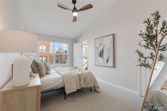 3927 W 118th Place