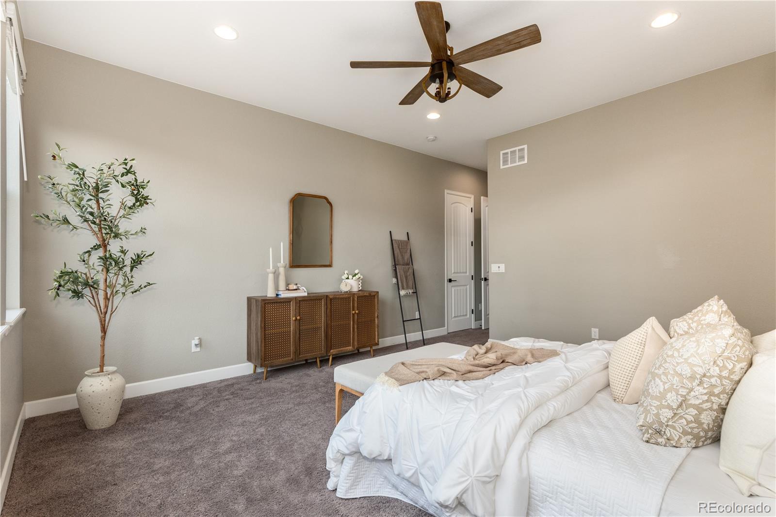 16392 Spanish Peak Way