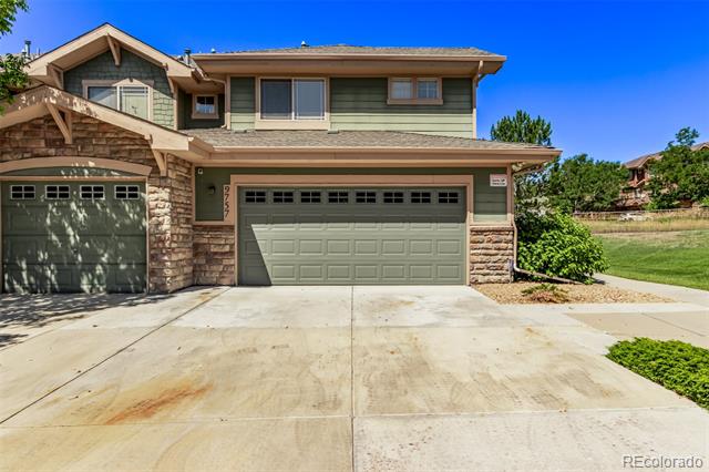 9757 Dexter Lane