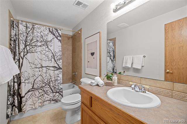 2226 Lily Drive