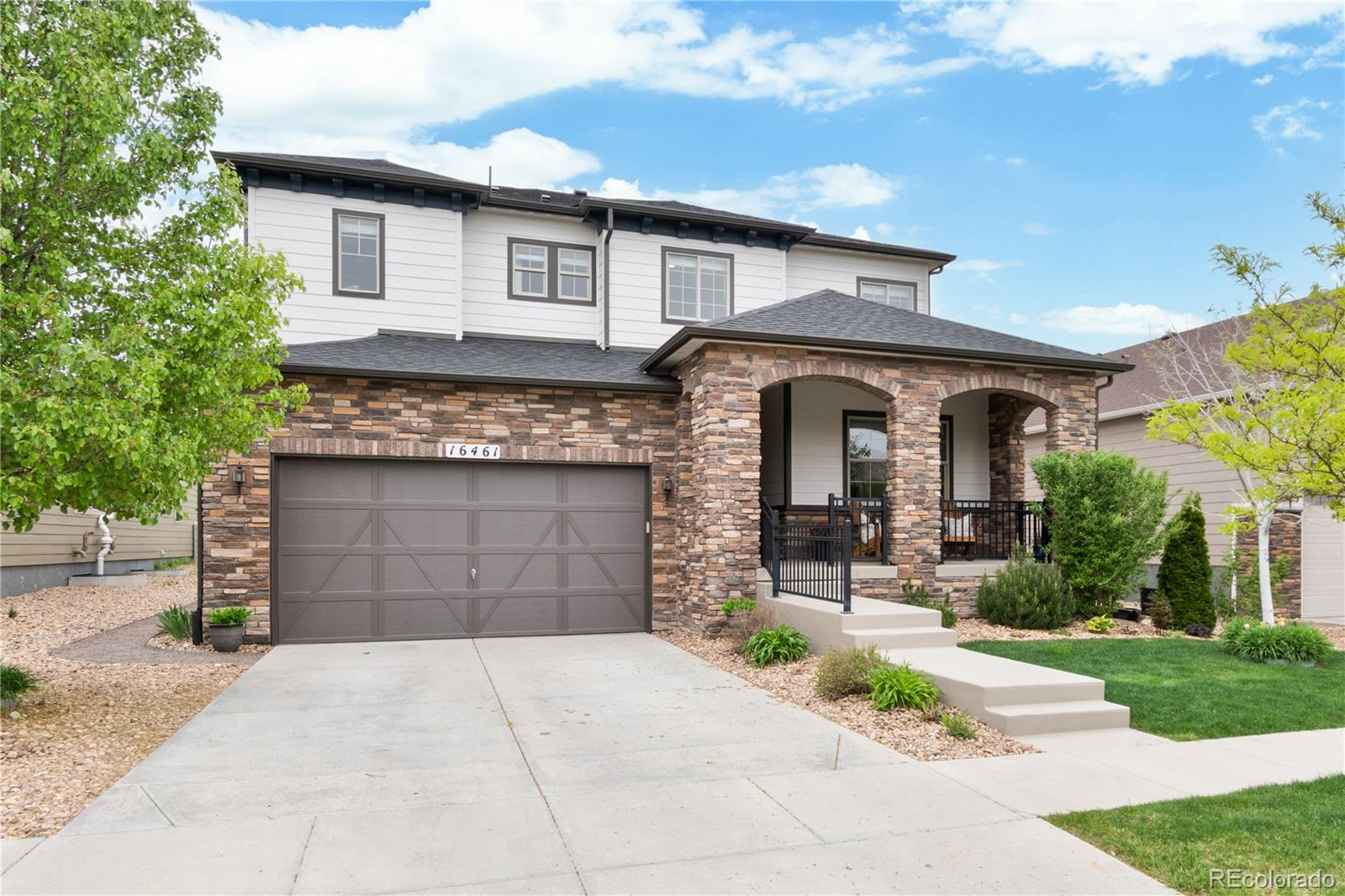 16461 Prospect Lane