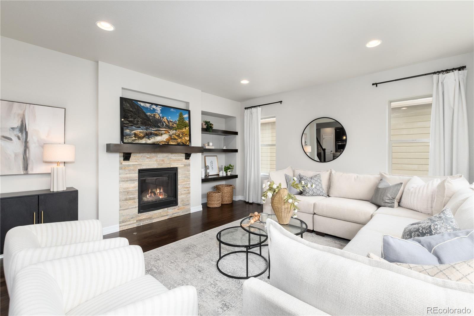 16461 Prospect Lane