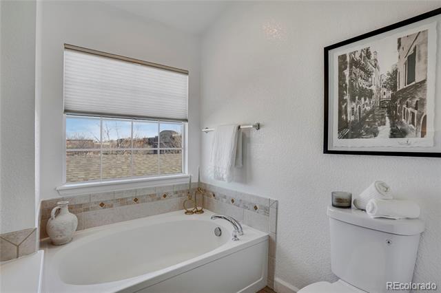 4305 W 118th Place