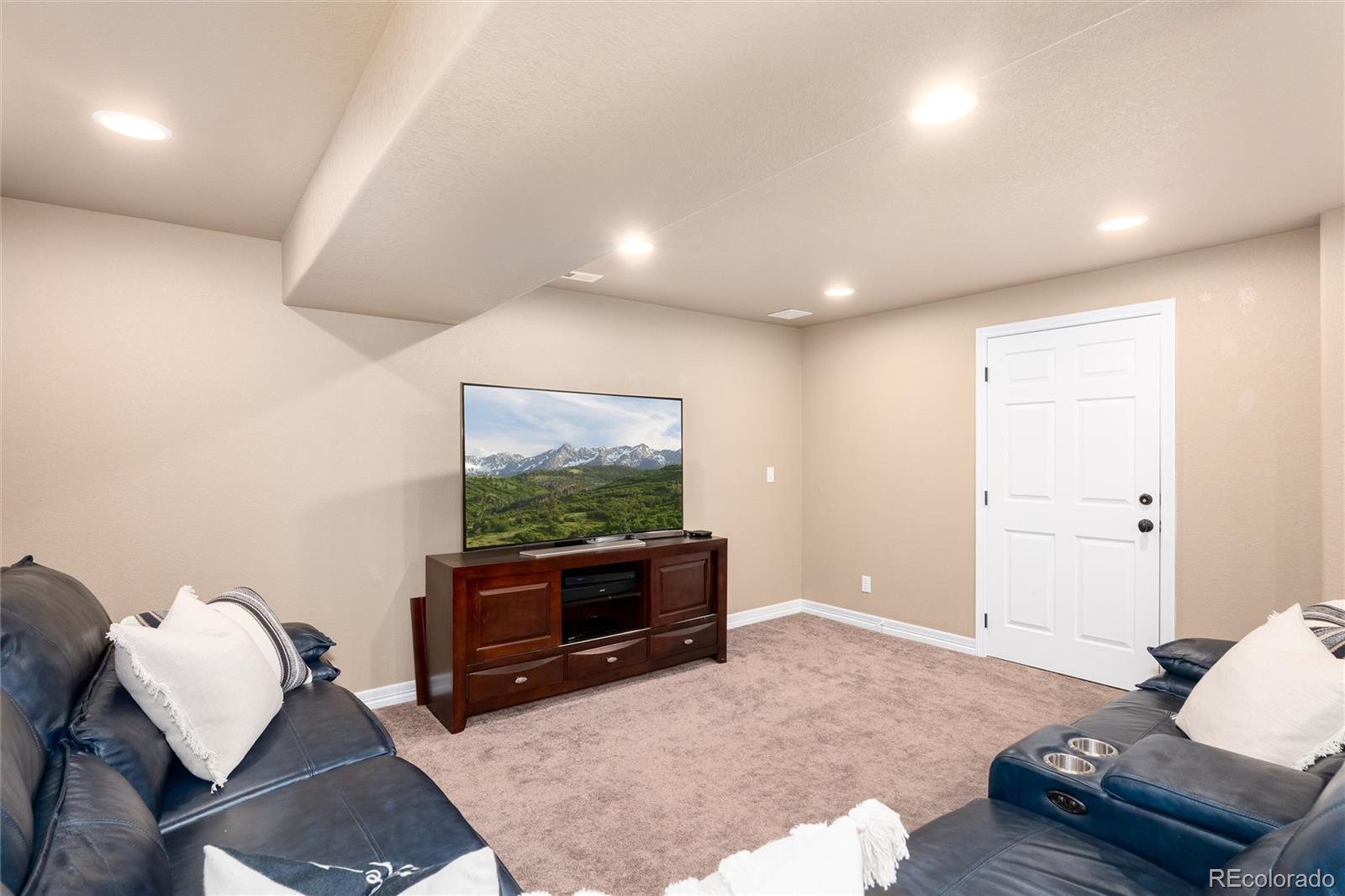 4709 Raven Run