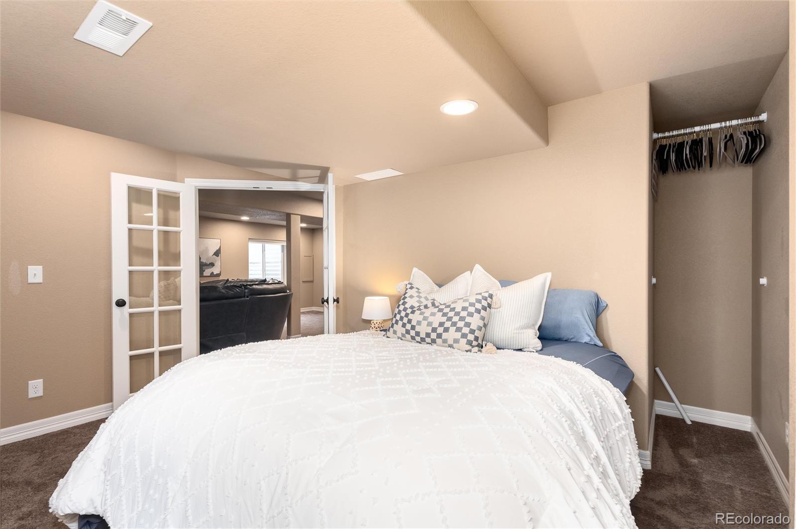 4709 Raven Run