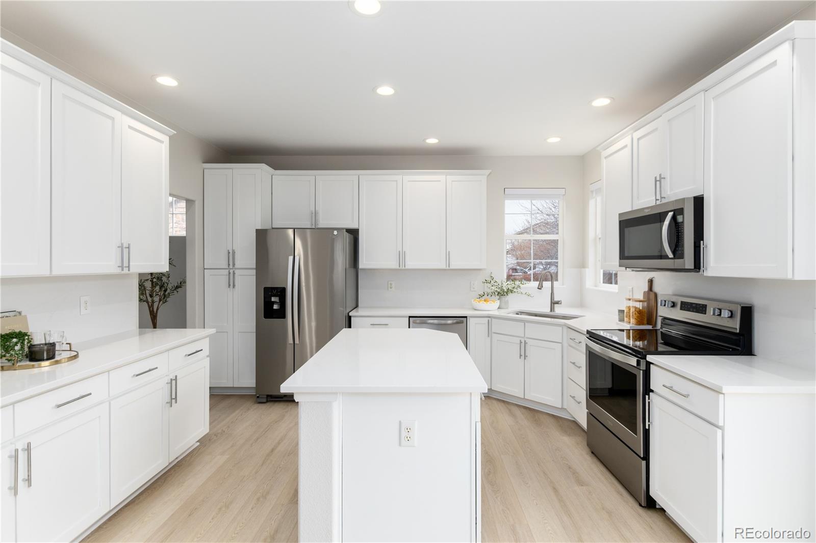 14669 Eagle River Run